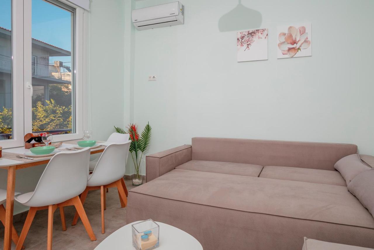 Rilassunte Luxury Apartments Potos Luaran gambar
