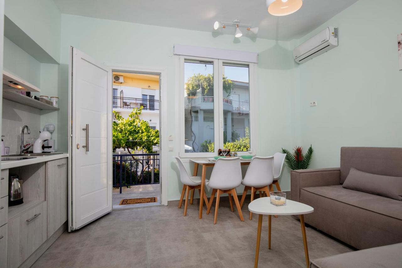 Rilassunte Luxury Apartments Potos Luaran gambar
