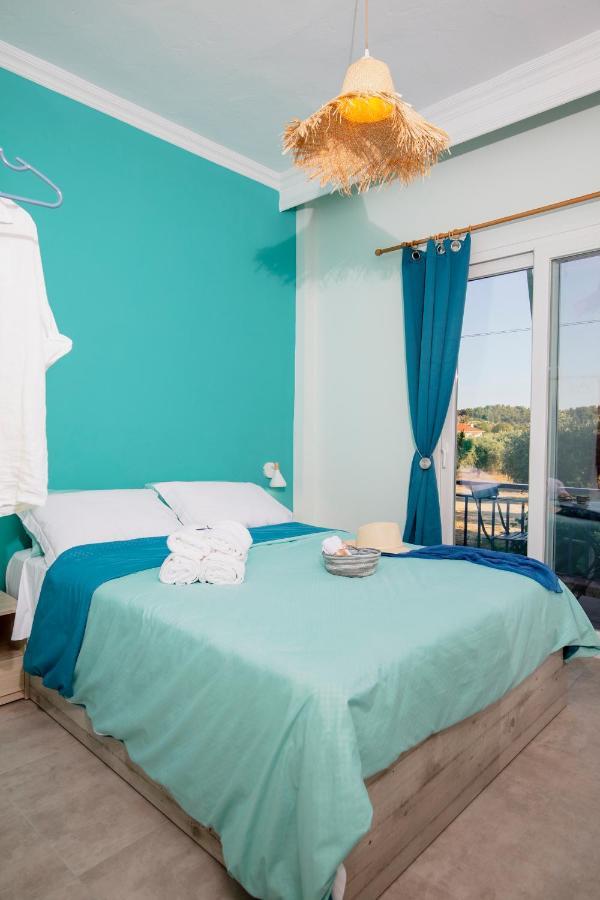 Rilassunte Luxury Apartments Potos Luaran gambar
