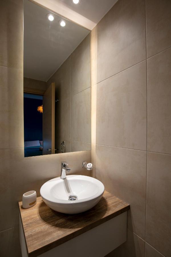 Rilassunte Luxury Apartments Potos Luaran gambar