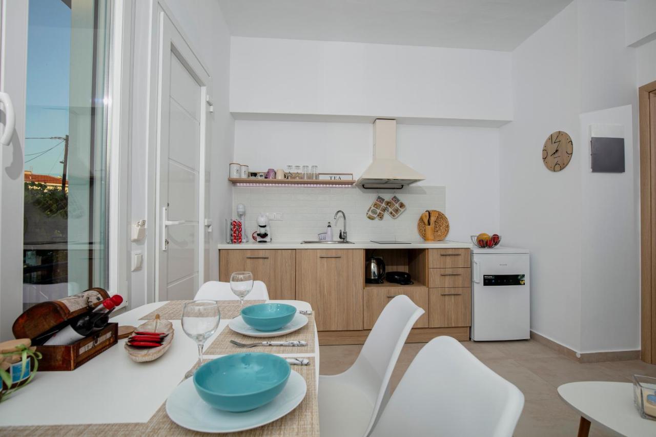 Rilassunte Luxury Apartments Potos Luaran gambar