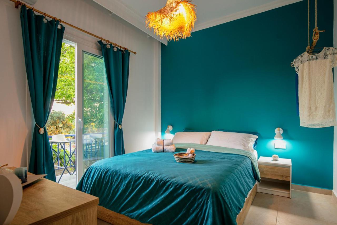 Rilassunte Luxury Apartments Potos Luaran gambar